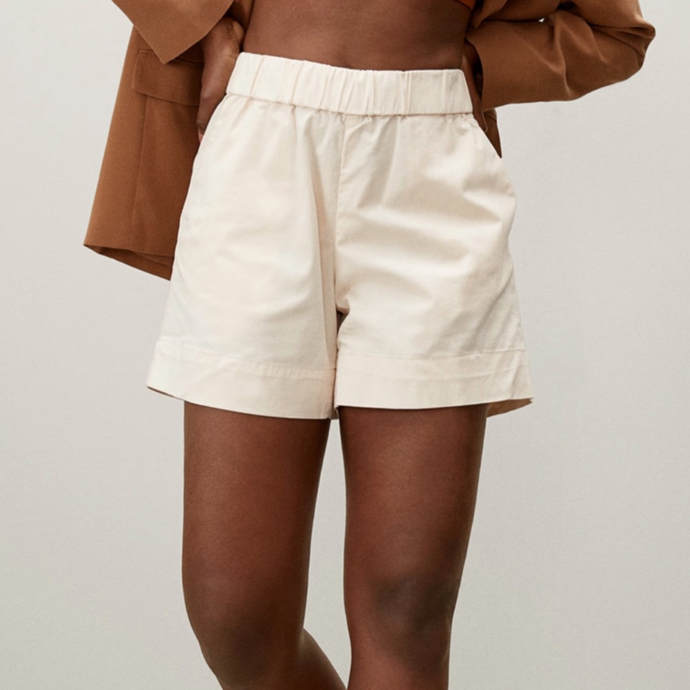 Everlane Easy Short in Canvas